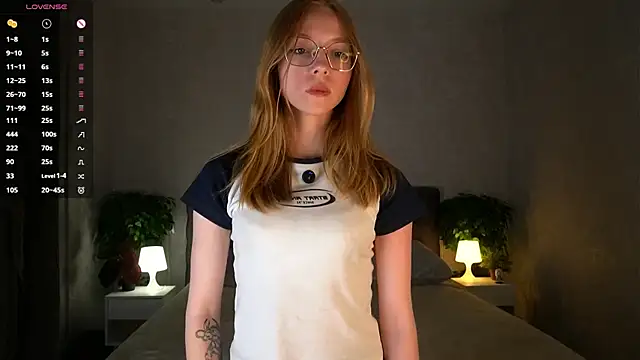 Snapshot of BarbaraViggiani chatting on November 24, 5:02 pm BarbaraViggiani online show from November 24, 5:02 pm