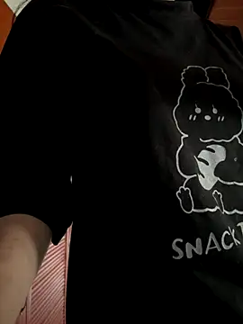 Snapshot of Emily-y chatting on December 3, 3:07 am Emily-y online show from December 3, 3:07 am