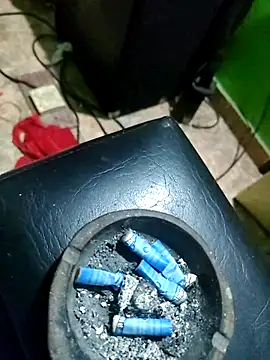 Snapshot of Morbosnif chatting on November 9, 2:15 am Morbosnif online show from November 9, 2:15 am