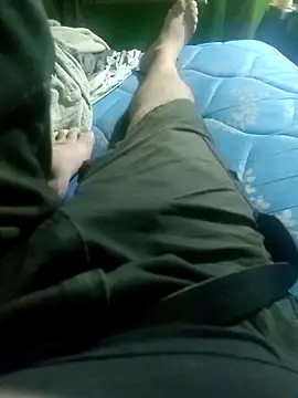 Snapshot of Morbosnif chatting on December 18, 1:44 am Morbosnif online show from December 18, 1:44 am