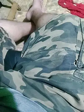 Snapshot of Morbosnif chatting on December 4, 2:43 am Morbosnif online show from December 4, 2:43 am