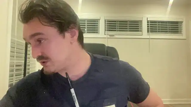 Snapshot of andrenoma427 chatting on December 14, 1:45 am andrenoma427 online show from December 14, 1:45 am