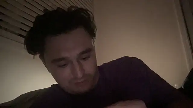 Snapshot of andrenoma427 chatting on October 29, 10:52 pm andrenoma427 online show from October 29, 10:52 pm