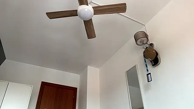 Albert Madrid online show from June 19, 3:29 pm