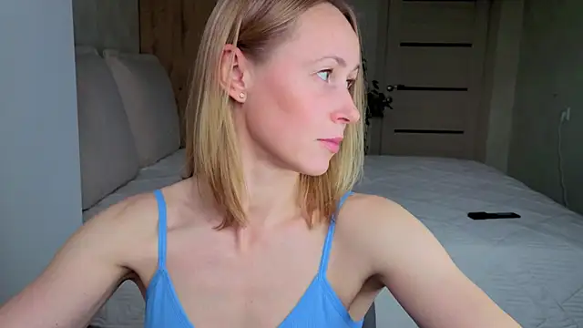 MissNatali  online show from April 13, 2:15 am