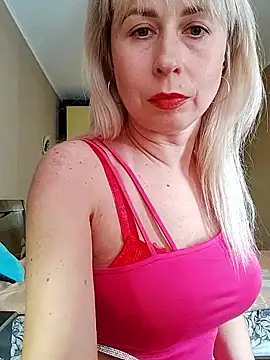 SelinaLovqx online show from October 26, 10:26 am