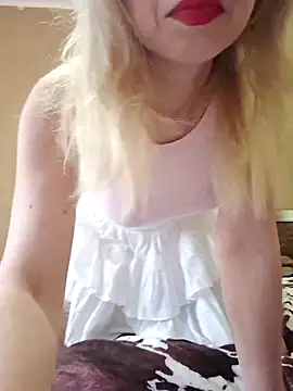 SelinaLovqx online show from May 30, 7:47 am