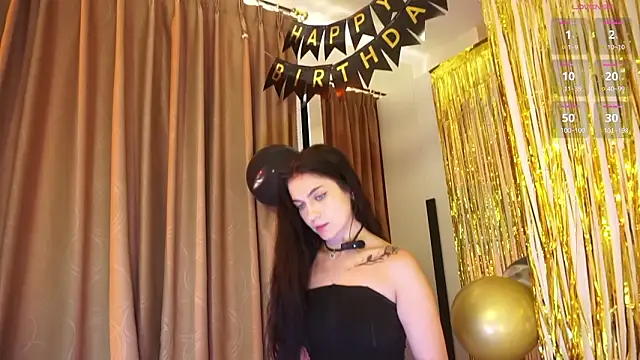 Lillu Cooper online show from February 8, 3:26 am