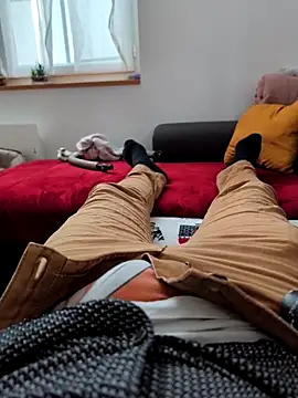 Snapshot of Bdjjdjjx chatting on October 29, 12:15 pm Bdjjdjjx online show from October 29, 12:15 pm