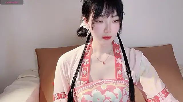 upoo7lt online show from April 2, 1:57 am