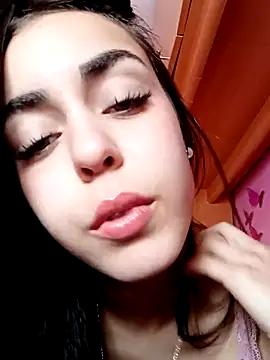 Snapshot of cotoncandyy chatting on December 14, 2:00 pm cotoncandyy online show from December 14, 2:00 pm