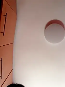 Snapshot of cotoncandyy chatting on November 17, 2:43 pm cotoncandyy online show from November 17, 2:43 pm