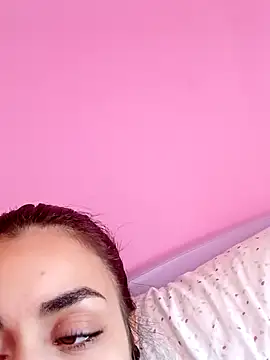 Snapshot of cotoncandyy chatting on November 8, 1:25 pm cotoncandyy online show from November 8, 1:25 pm