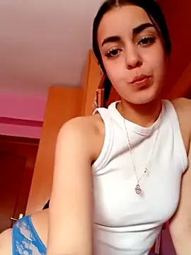 Snapshot of cotoncandyy chatting on December 20, 11:13 am cotoncandyy online show from December 20, 11:13 am