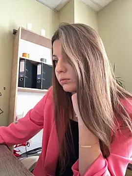 DollyRoma online show from November 14, 8:18 am