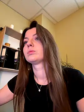 DollyRoma online show from November 12, 8:51 am