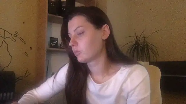 DollyRoma online show from December 17, 1:27 pm