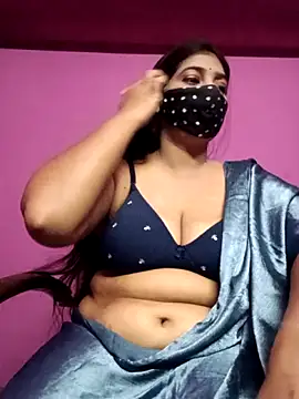 Snapshot of Cute_Riya_1 chatting on June 18, 10:15 pm Cute Riya 1 online show from June 18, 10:15 pm