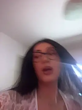 claraseloura online show from November 24, 7:25 pm