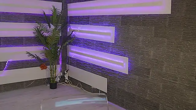 SexyCelline online show from March 18, 5:32 am