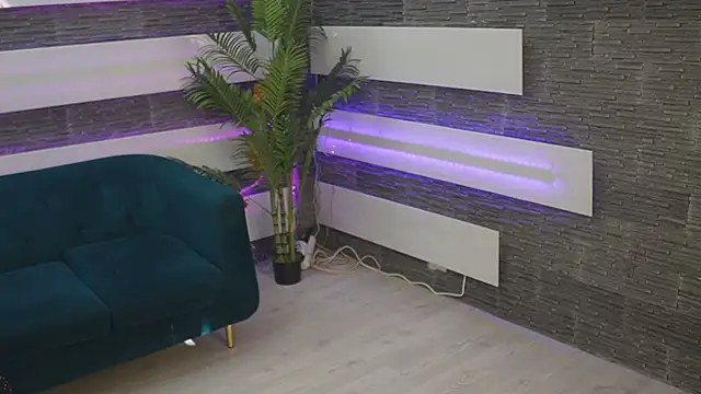 Snapshot of SexyCelline chatting on June 10, 4:35 am SexyCelline online show from June 10, 4:35 am