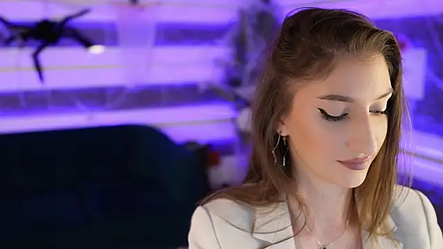 Snapshot of SexyCelline chatting on November 9, 5:22 am SexyCelline online show from November 9, 5:22 am