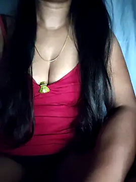 Ezabelljohn online show from May 13, 11:50 am