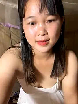 Snapshot of love_pusy09 chatting on November 10, 2:22 pm love pusy09 online show from November 10, 2:22 pm