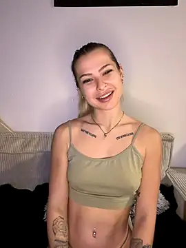 Snapshot of AlyssaSchwarz chatting on November 23, 6:29 pm AlyssaSchwarz online show from November 23, 6:29 pm