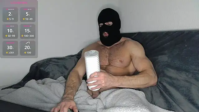 Masked Bull38 Uk online show from December 16, 9:41 pm