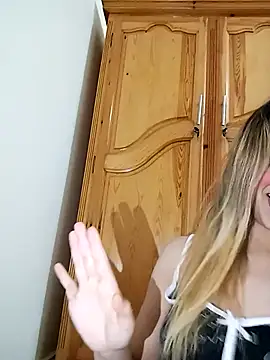 indilasixeey online show from December 17, 4:06 am