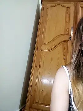 indilasixeey online show from February 21, 8:11 pm