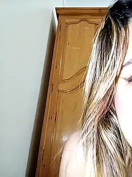 indilasixeey online show from December 21, 2:46 am