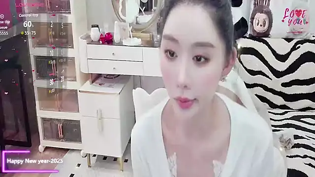 Snapshot of LILIBB88-2025 chatting on October 23, 12:59 pm LILIBB88-2025 online show from October 23, 12:59 pm