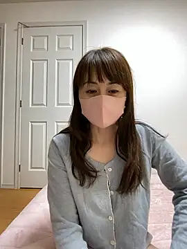 HONMONOHUUHU online show from January 19, 2:10 pm