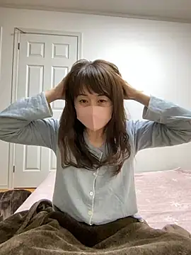 HONMONOHUUHU online show from January 16, 2:21 pm