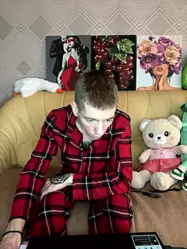 Cristian  Dior online show from January 11, 11:28 am