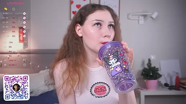 MegganKinson online show from March 15, 5:14 am