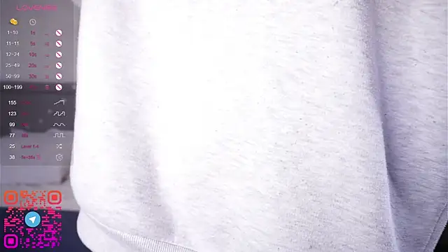 Snapshot of MegganKinson chatting on February 18, 6:11 am MegganKinson online show from February 18, 6:11 am