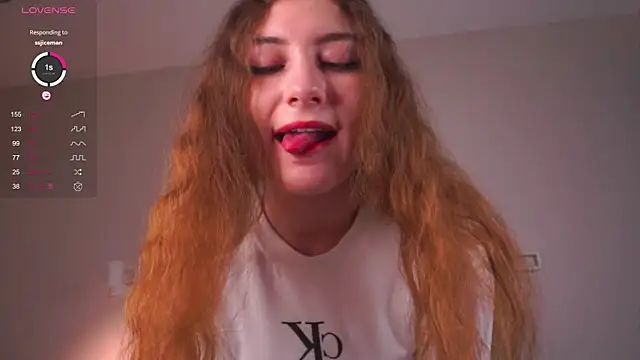 MegganKinson online show from November 29, 5:18 am