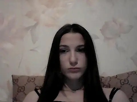 Snapshot of a_alessia chatting on November 13, 7:40 pm a alessia online show from November 13, 7:40 pm