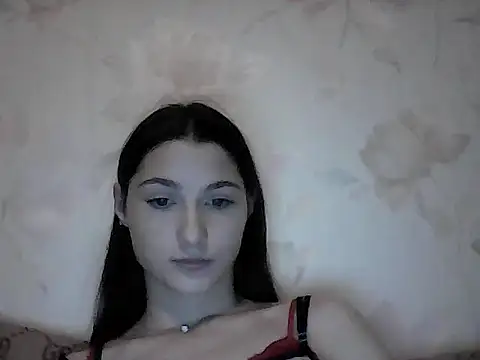 Snapshot of a_alessia chatting on November 21, 9:36 pm a alessia online show from November 21, 9:36 pm