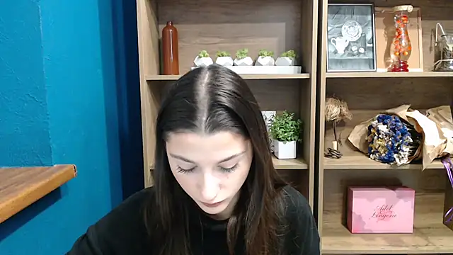 Snapshot of a_alessia chatting on November 25, 7:30 am a alessia online show from November 25, 7:30 am