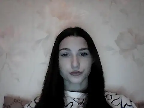 Snapshot of a_alessia chatting on November 9, 7:51 pm a alessia online show from November 9, 7:51 pm