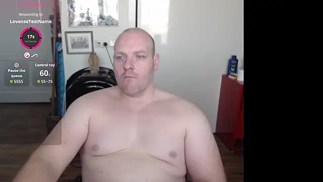 Snapshot of markrollo chatting on March 2, 3:19 pm markrollo online show from March 2, 3:19 pm