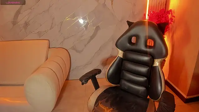 andrea tasty tf online show from February 4, 1:17 pm