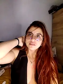 Snapshot of andrea_tasty_tf chatting on May 10, 1:53 am andrea tasty tf online show from May 10, 1:53 am