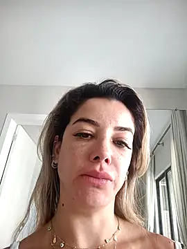 Snapshot of DESIRIE0609 chatting on December 15, 4:35 pm DESIRIE0609 online show from December 15, 4:35 pm