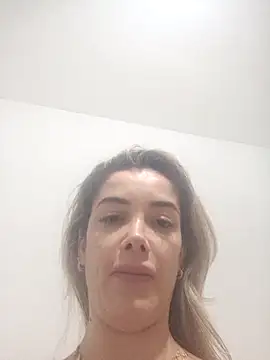 Snapshot of DESIRIE0609 chatting on October 24, 1:37 am DESIRIE0609 online show from October 24, 1:37 am