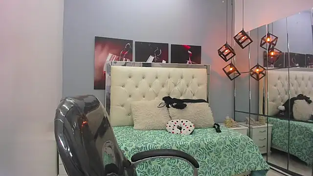 paul ponce online show from January 6, 5:06 pm